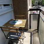 Aweshome - 3 Bedrooms And Free Parking Debrecen