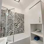 Aweshome - 3 Bedrooms And Free Parking Appartement *