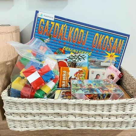 Aweshome - 3 Bedrooms And Free Parking ديبريتْسين