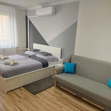 Aweshome - Center, 3 Bedrooms, Free Parking, Shopping Malls *