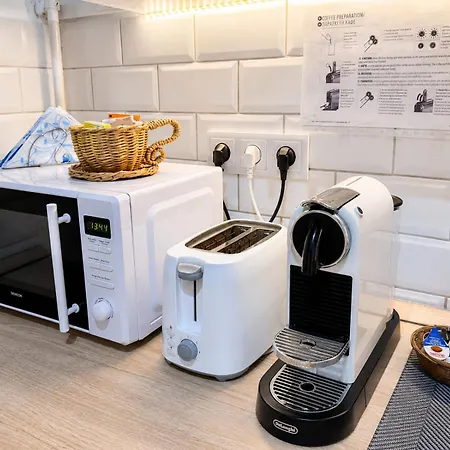 Apartamento Aweshome - Center, 3 Bedrooms, Free Parking, Shopping Malls *